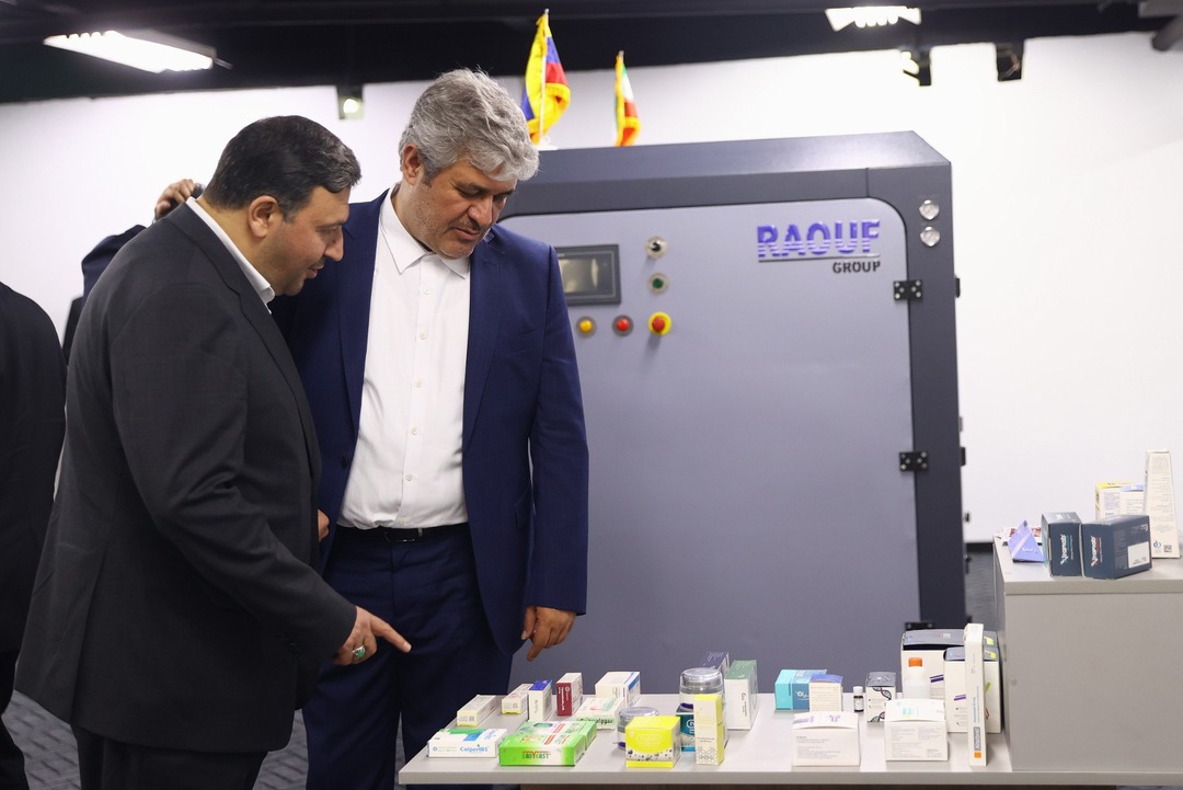 بازدید قالیباف از نمایشگاه دستاوردهای فن آوری جمهوری اسلامی در کاراکاس