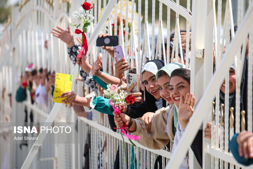 بازگشت نخستین گروه حجاج - اصفهان