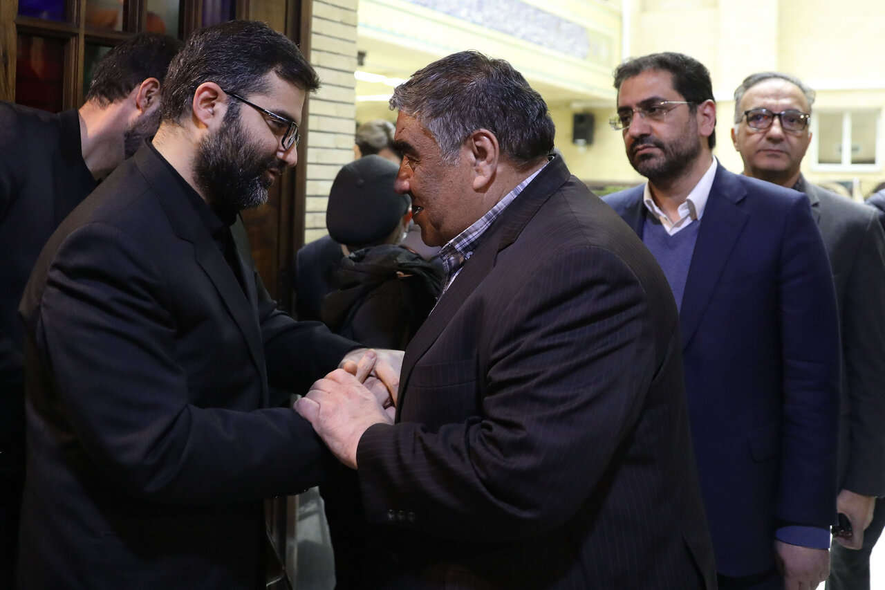 حضور قالیباف در مراسم ختم همسر و فرزندان معاون رئیس جمهور