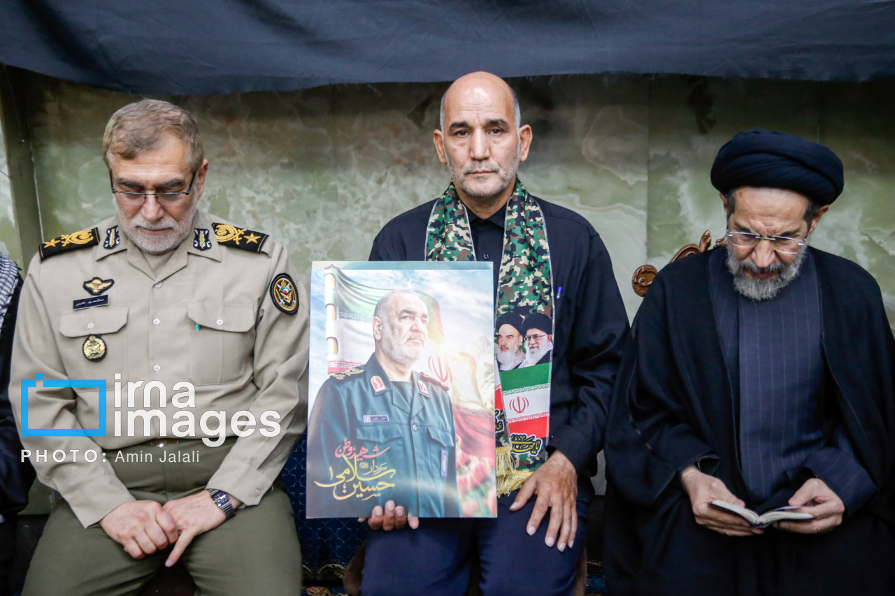 گرامیداشت شهدای اقتدار ارتش