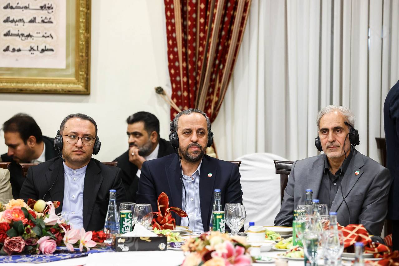 نشست صمیمی قالیباف