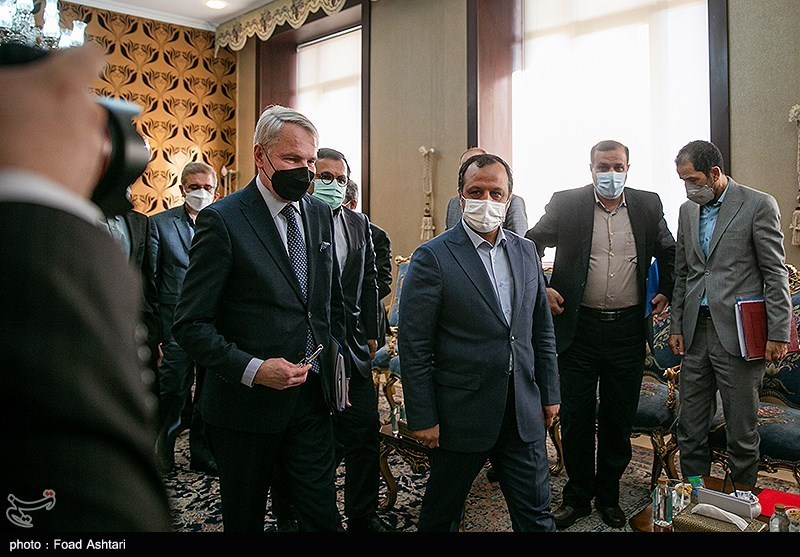 دیدار وزیر خارجه فنلاند با وزیر اقتصاد ایران