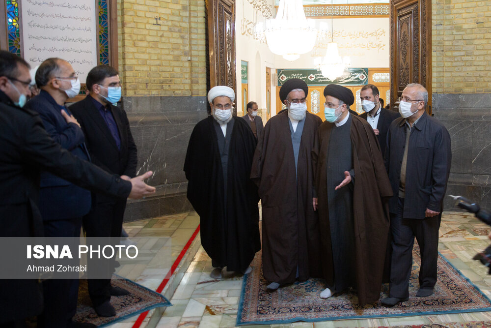 استقبال از رییس جمهور در سفر استانی به قم