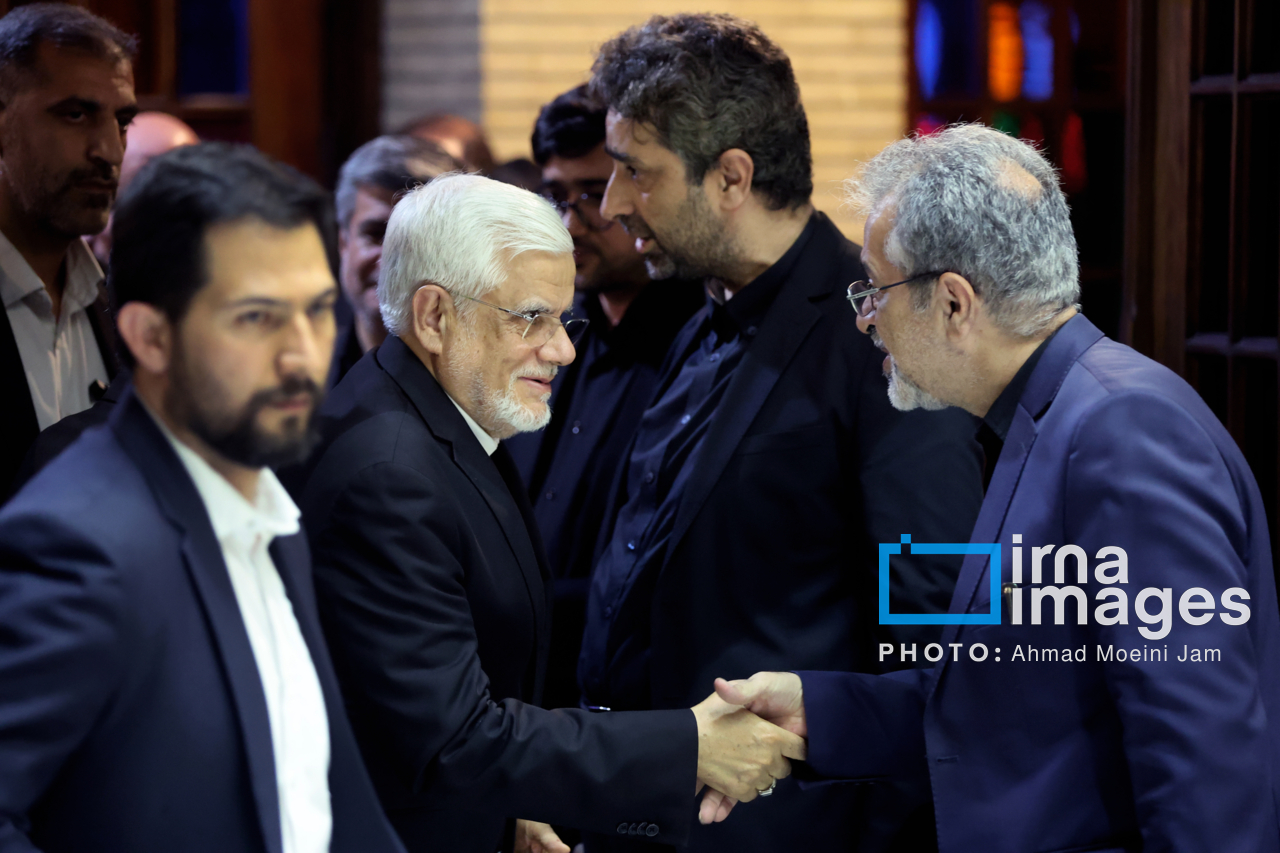 حضور پزشکیان در مراسم ترحیم مادر معاون ارتباطات دفتر رئیس جمهور