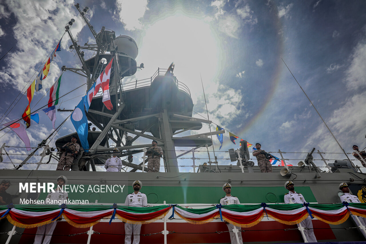 استقبال رسمی از ناو گروه ۸۶ نیروی دریایی ارتش