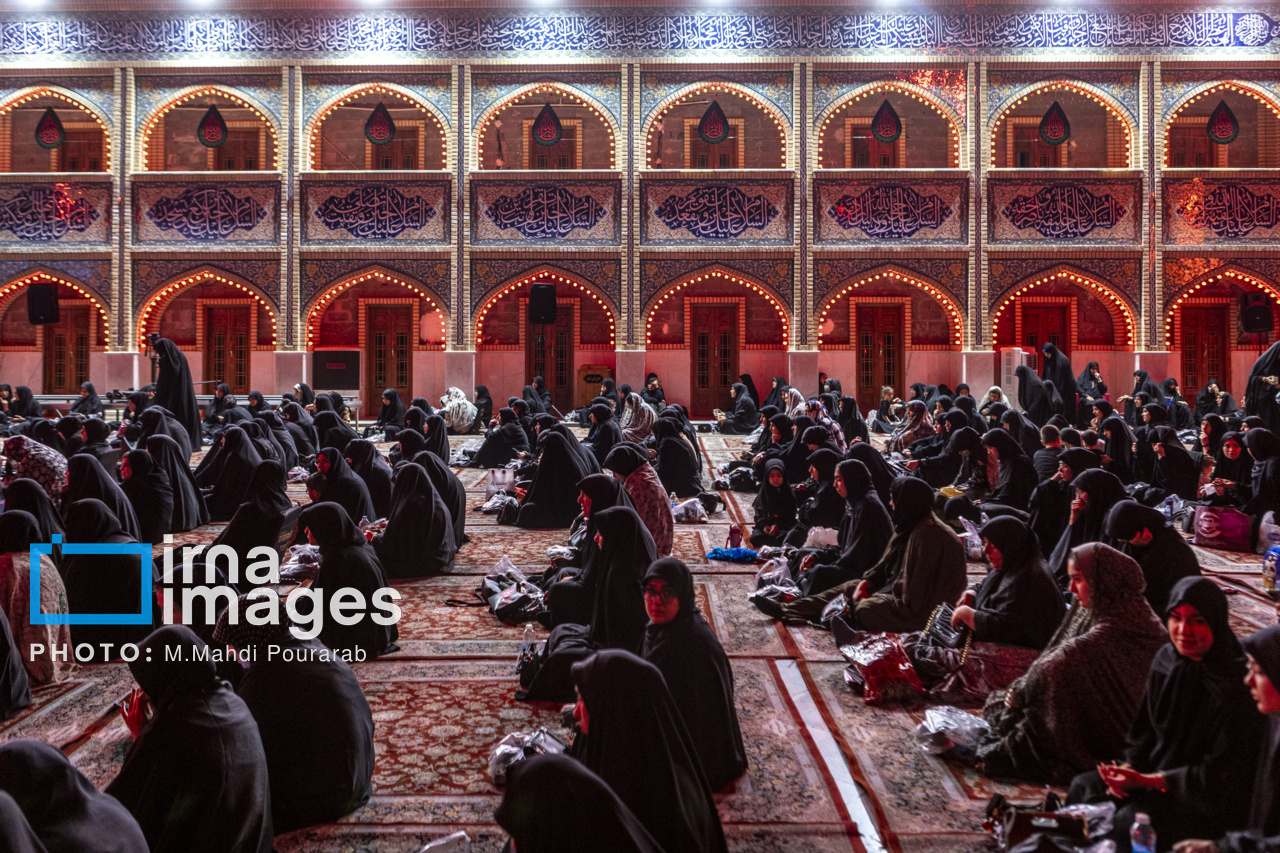 عزاداری شب پنجم محرم در هیات ریحانه النبی