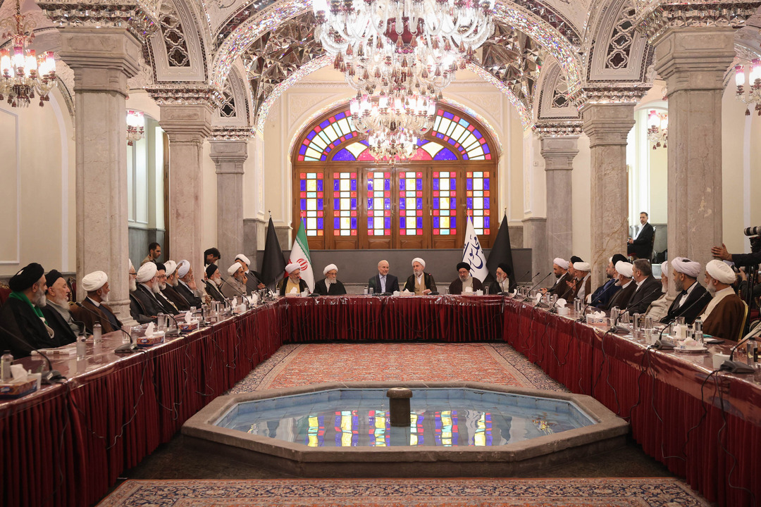 دیدار جمعی از ائمه جماعت مساجد تهران با قالیباف