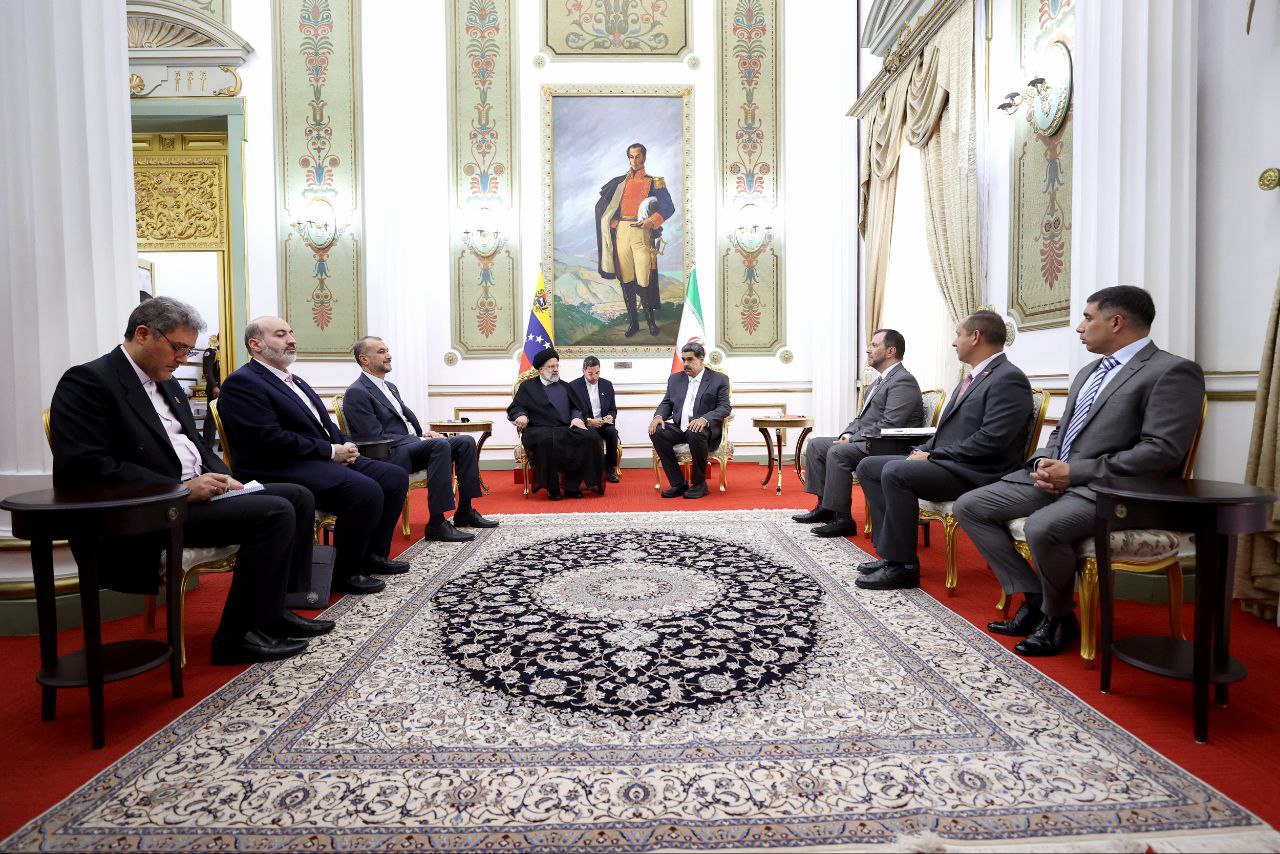 ملاقات خصوصی روسای جمهور ایران و ونزوئلا