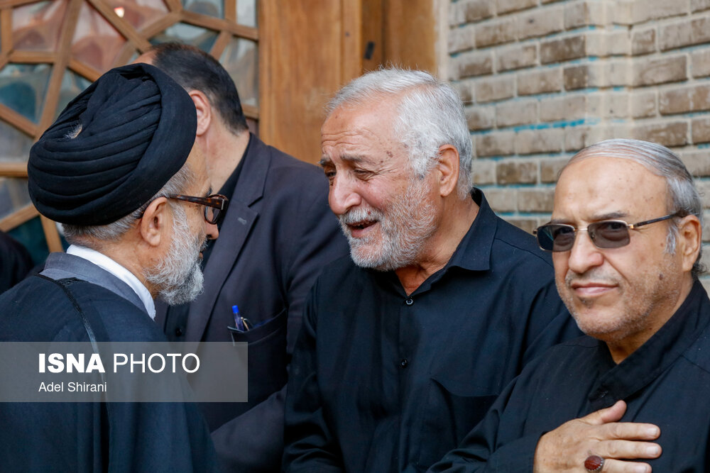 مراسم ترحیم مادر شهید حاج حسین خرازی