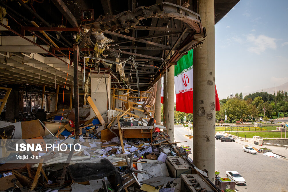 بازدید سفرای کشورهای خارجی از ساختمان شیشه‌ای صداوسیما