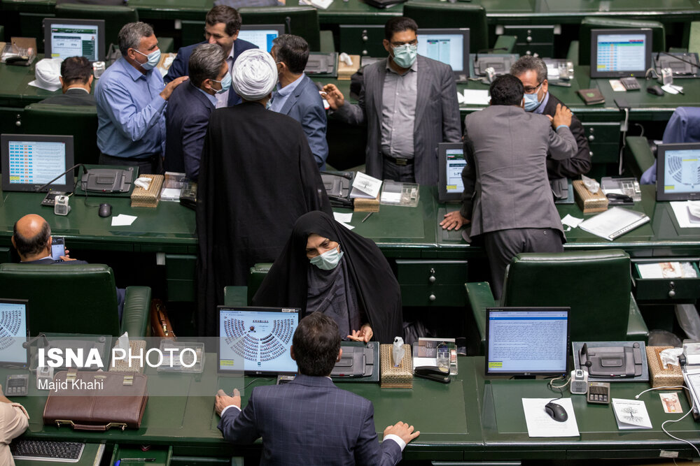 مجلس از طرح سوال از وزیر کشور تا مراسم تحلیف 