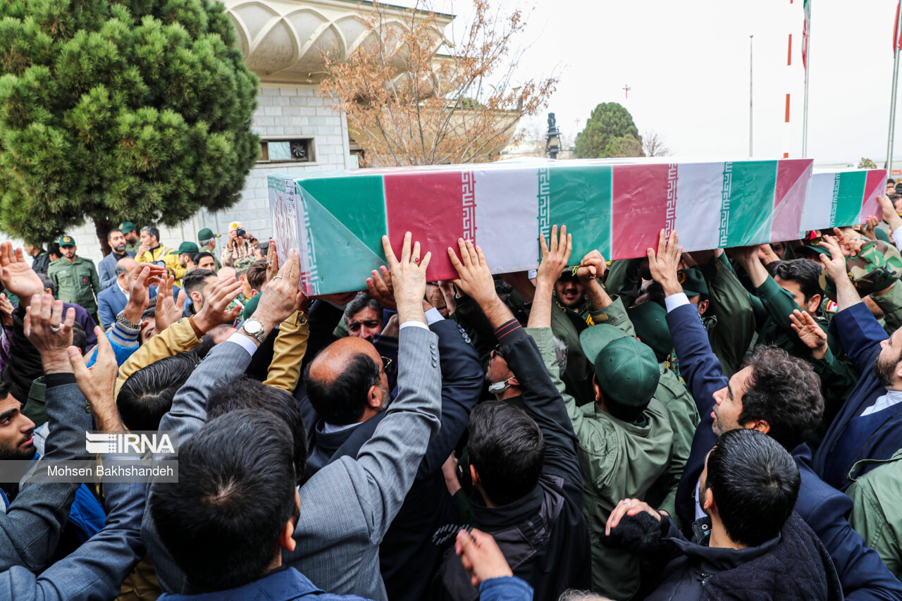 استقبال از ۱۲ پیکر شهید گمنام در مشهد