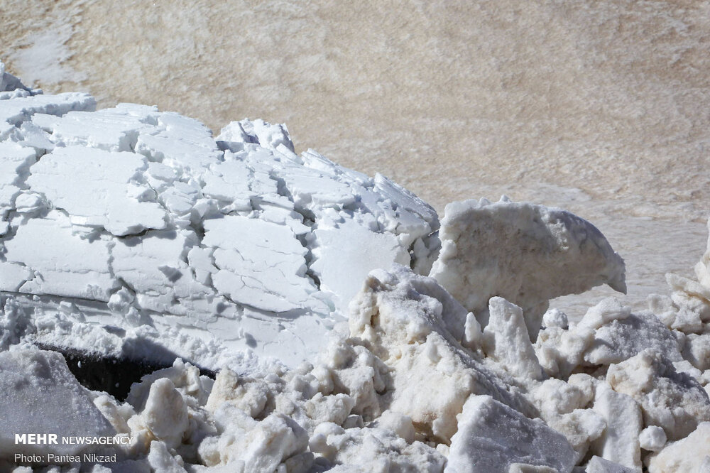 عملیات برف‌روبی