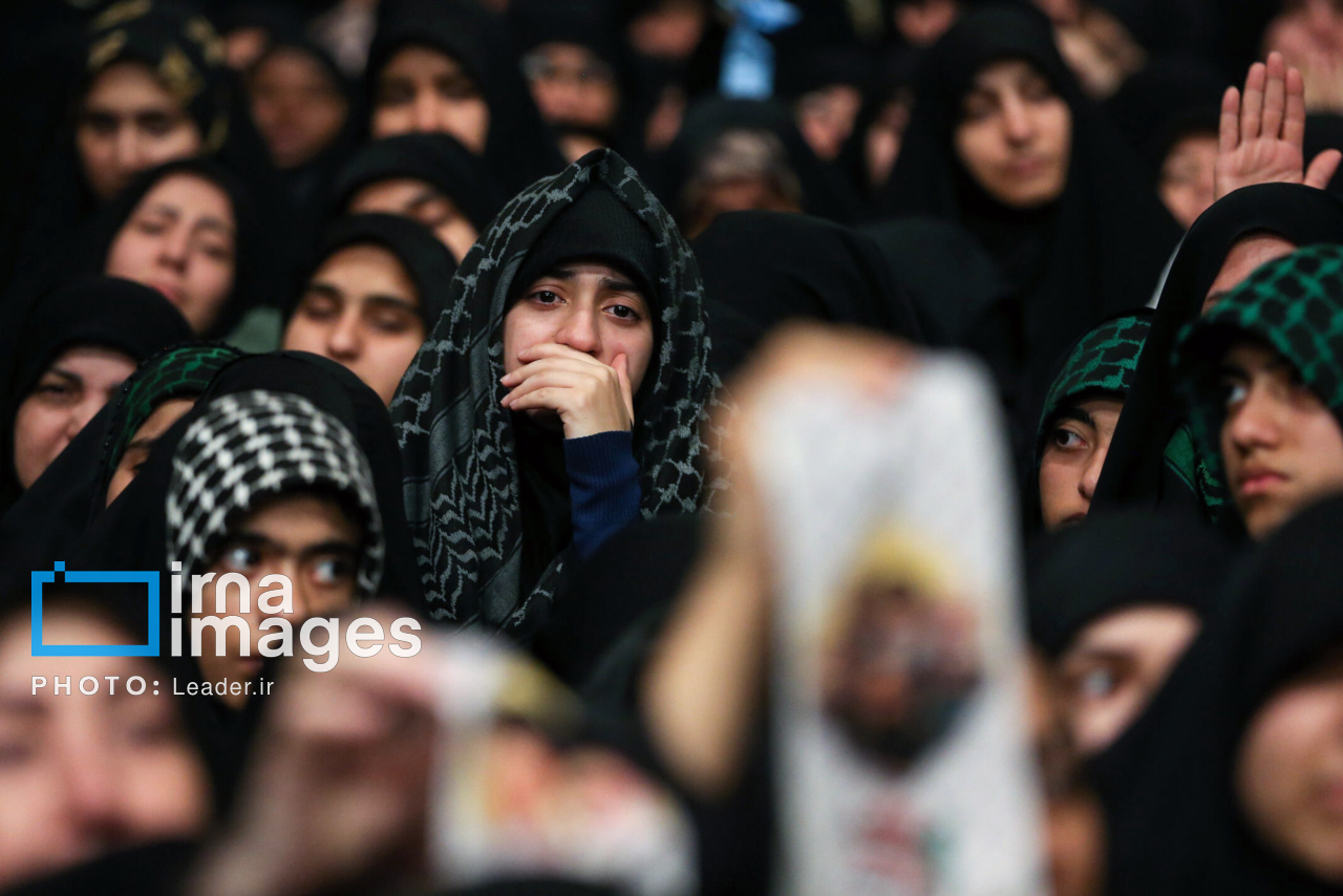 نخستین شب عزاداری ایام فاطمیه با حضور رهبر انقلاب