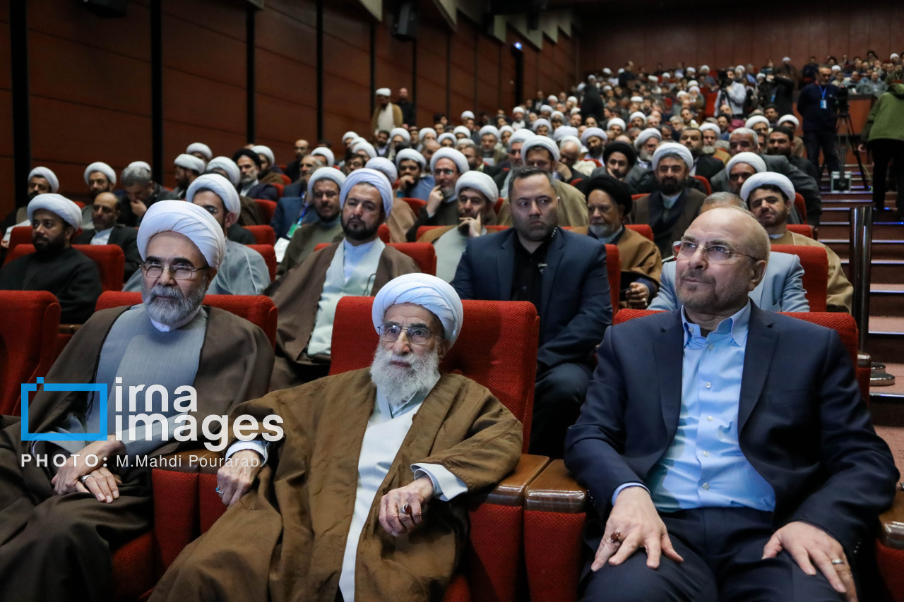 همایش سراسری خادمان حضور با حضور قالیباف 