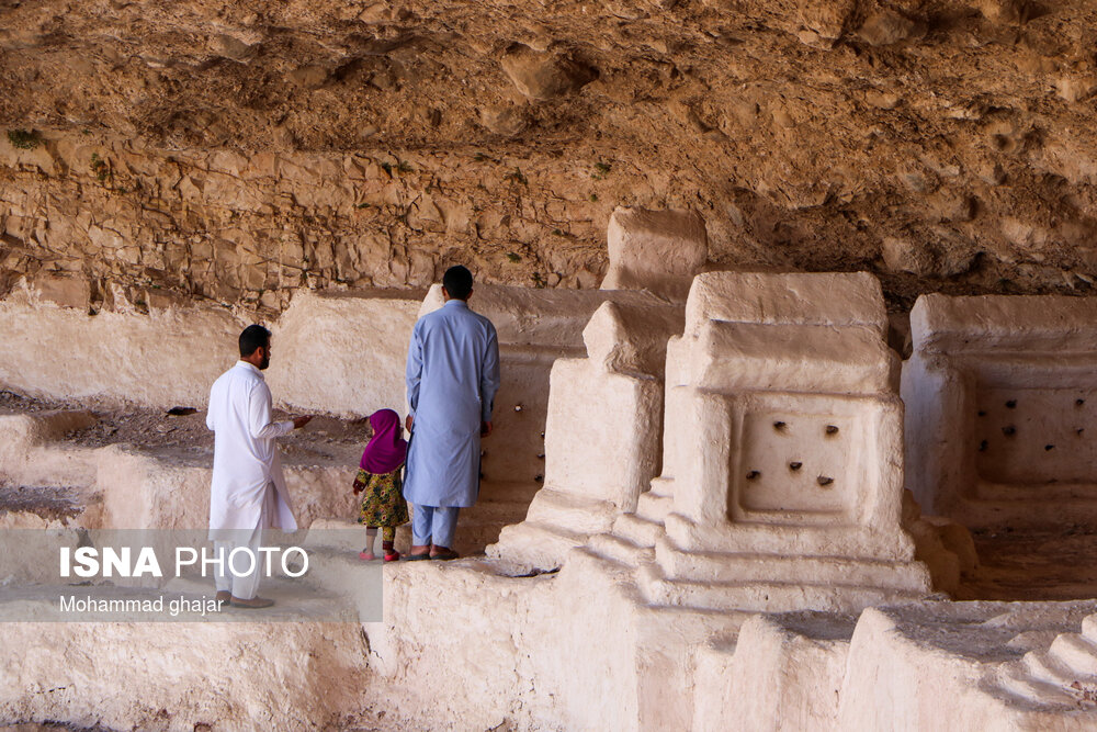 قبرستان هفتاد ملا