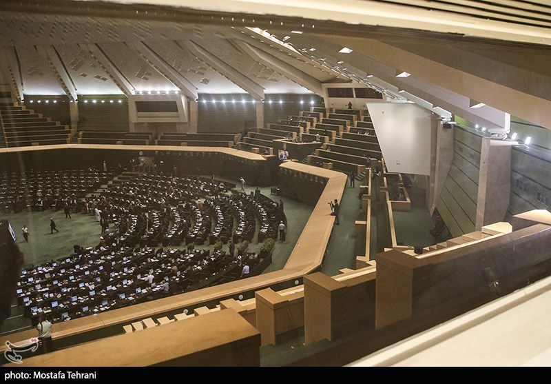 وزیر نفت در  صحن علنی امروز مجلس