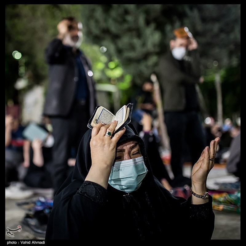  احیای شب قدر در امامزاده پنج تن لویزان