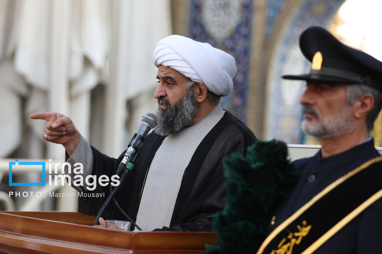 اقامه نماز باران - امامزاده صالح (ع)