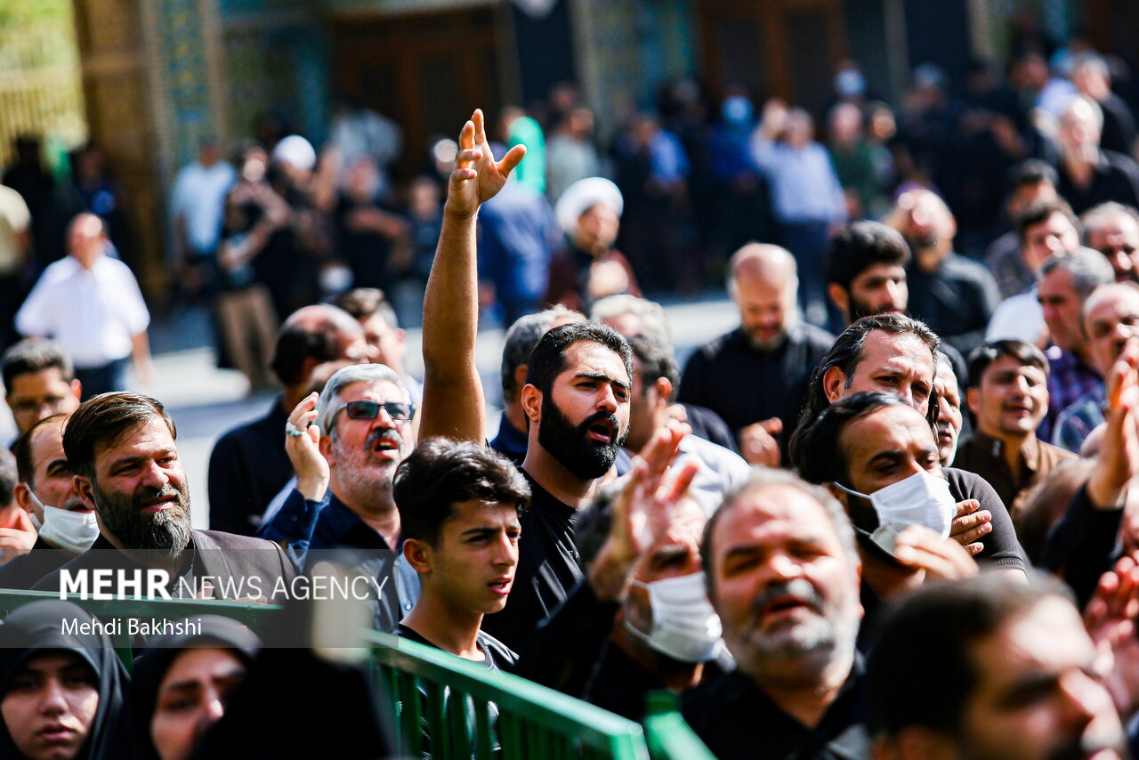  دسته عزاداری خادمین حرم مطهر حضرت معصومه