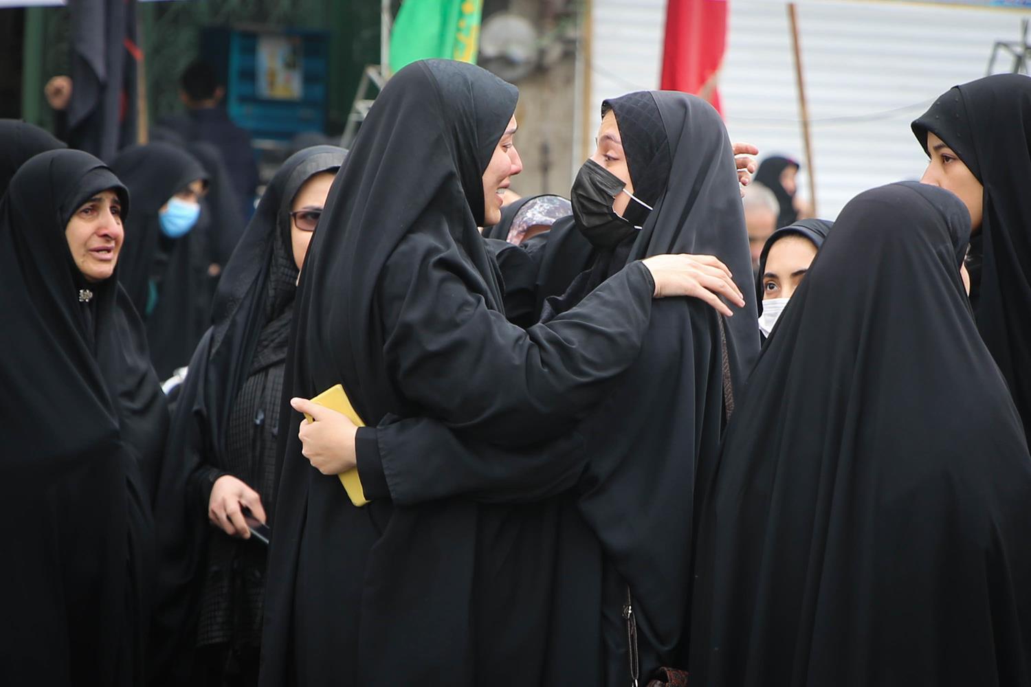 مراسم تشییع پیکر شهیده فائزه رحیمی با حضور قالیباف