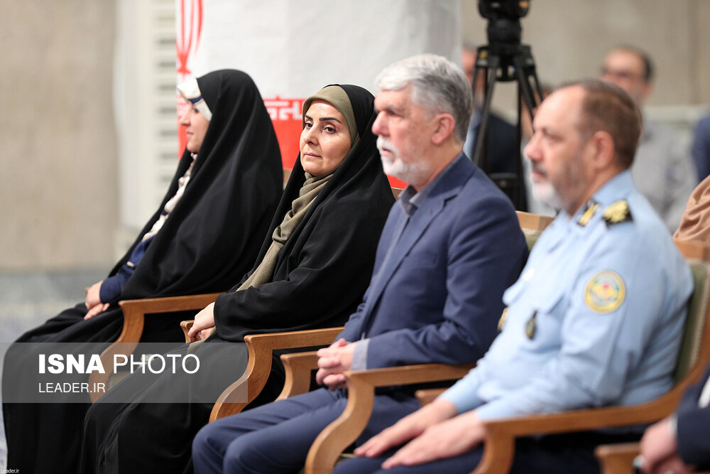 دیدار رئیس‌جمهور و اعضای هیئت دولت با رهبر انقلاب