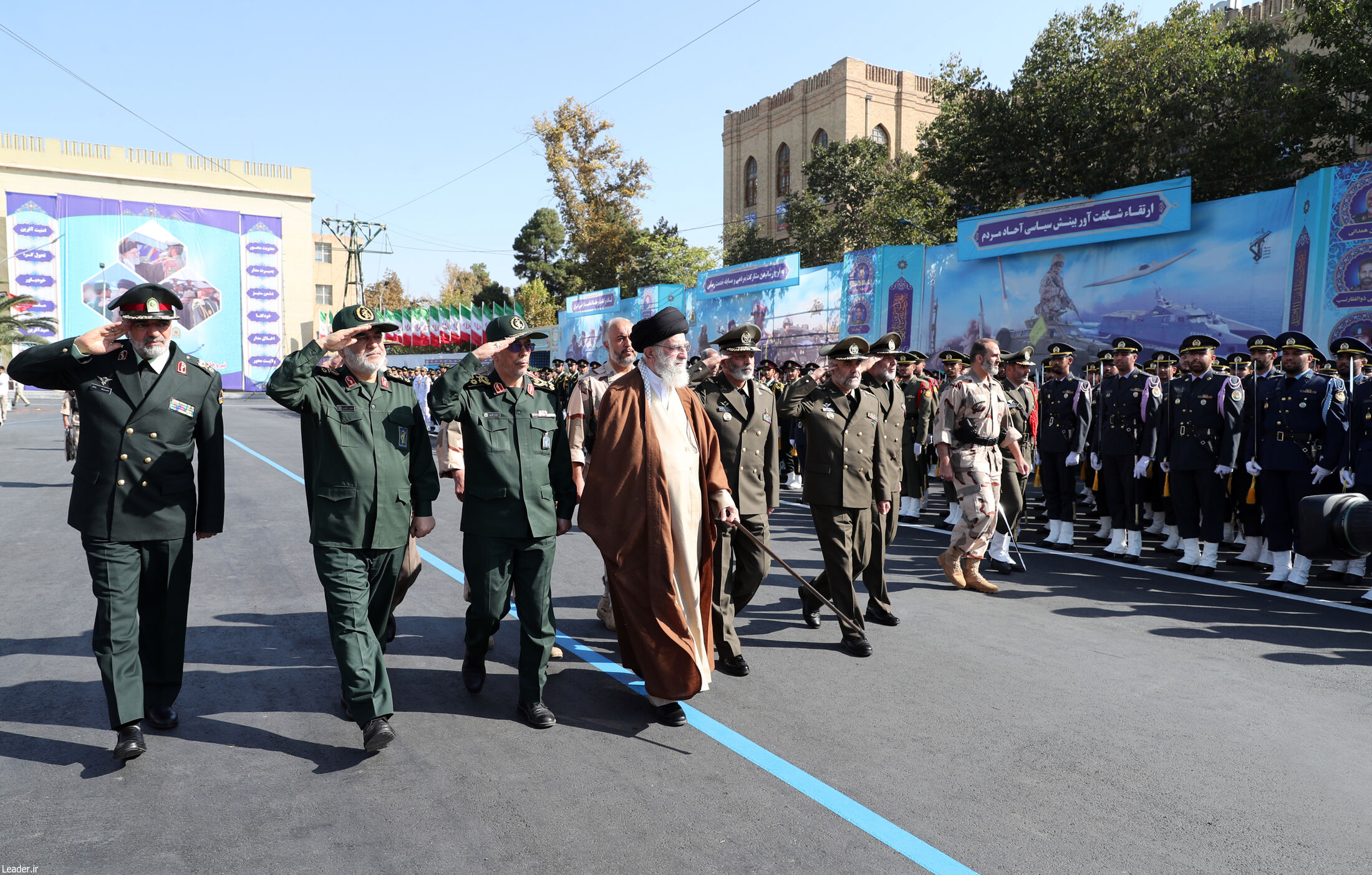 فرمانده کل قوا در مراسم مشترک دانش‌آموختگی