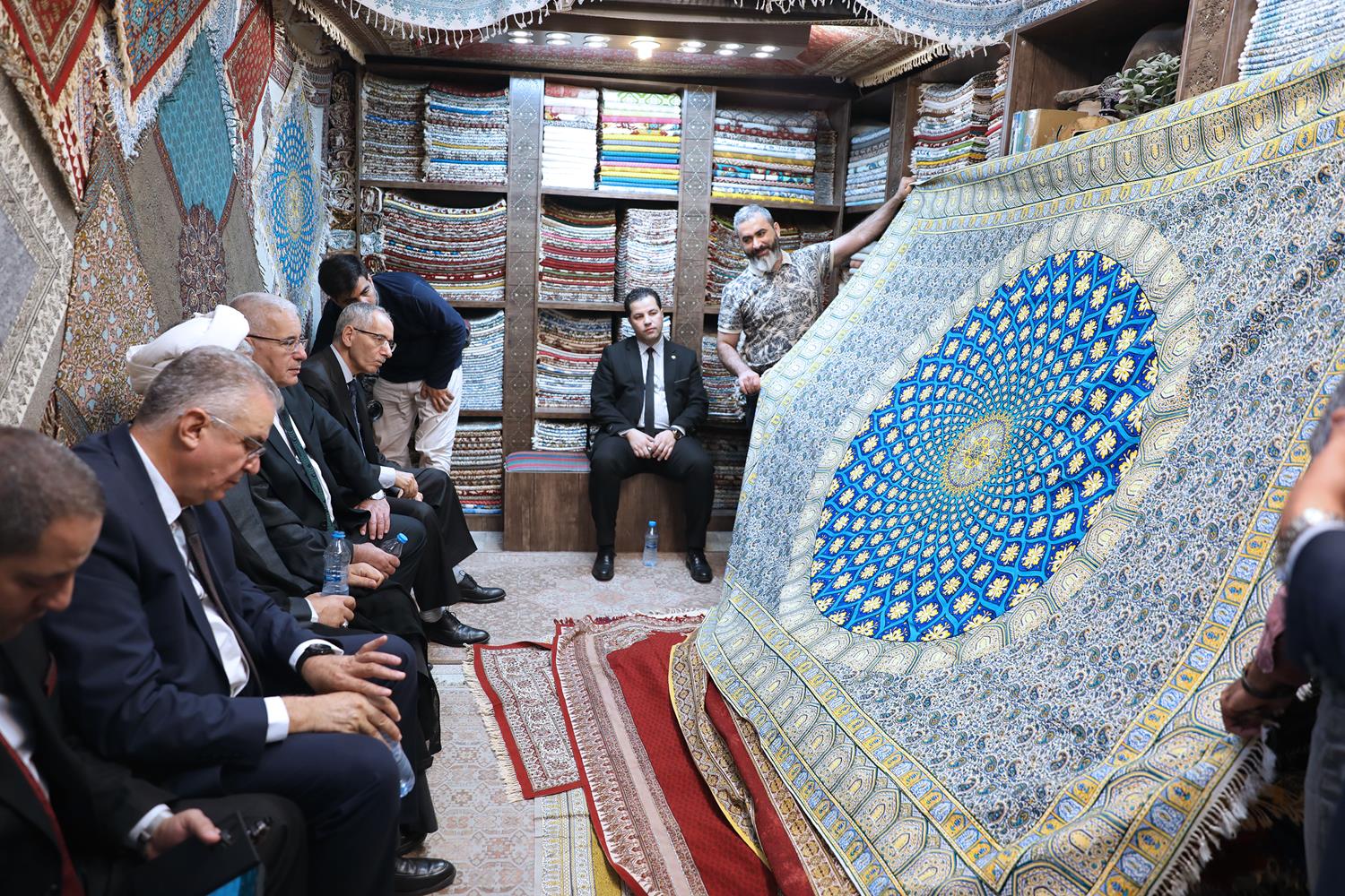 بازدید رئیس مجلس الجزایر از مجموعه تاریخی نقش جهان