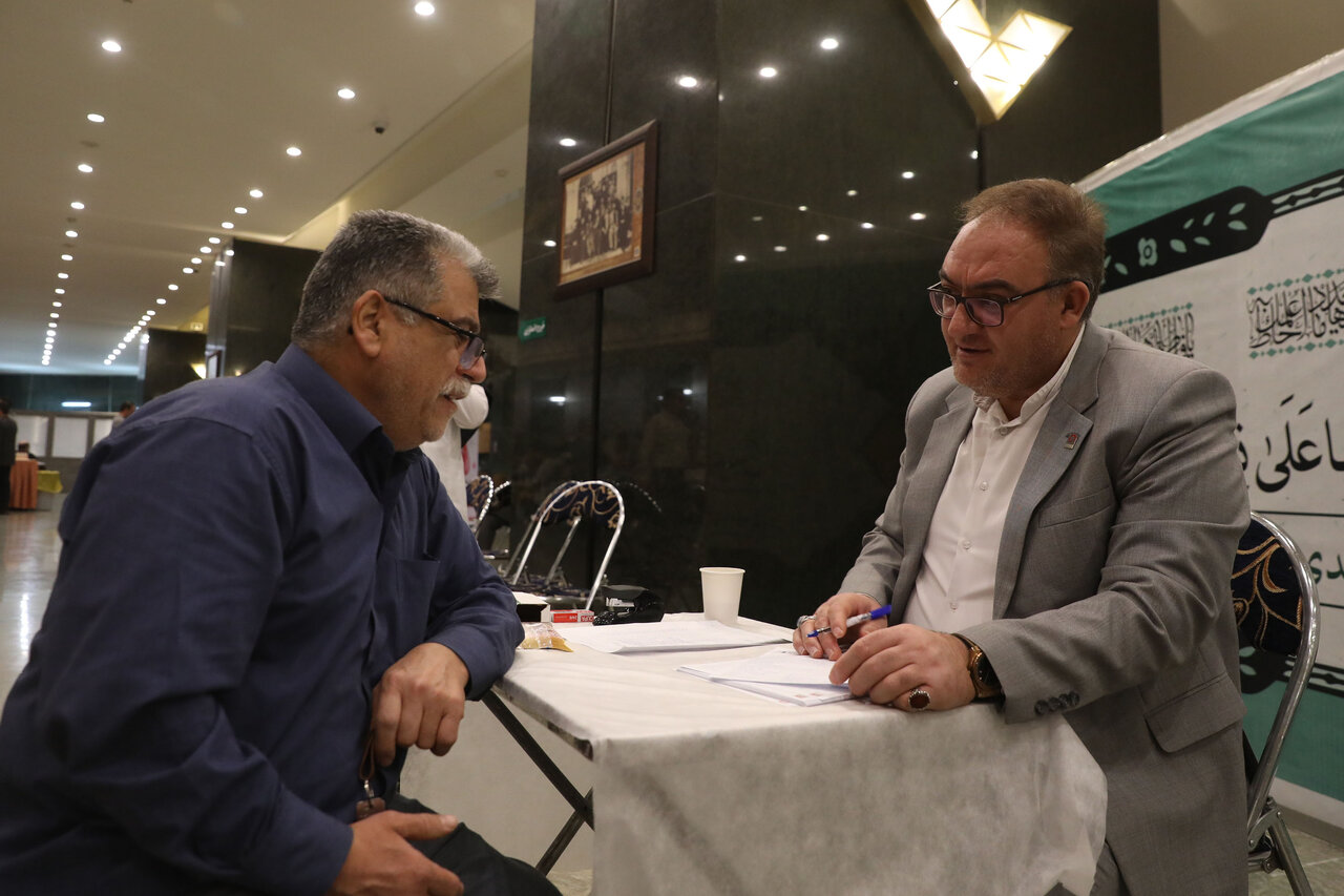 اهدای خون نمایندگان مجلس به مناسبت روز مجلس