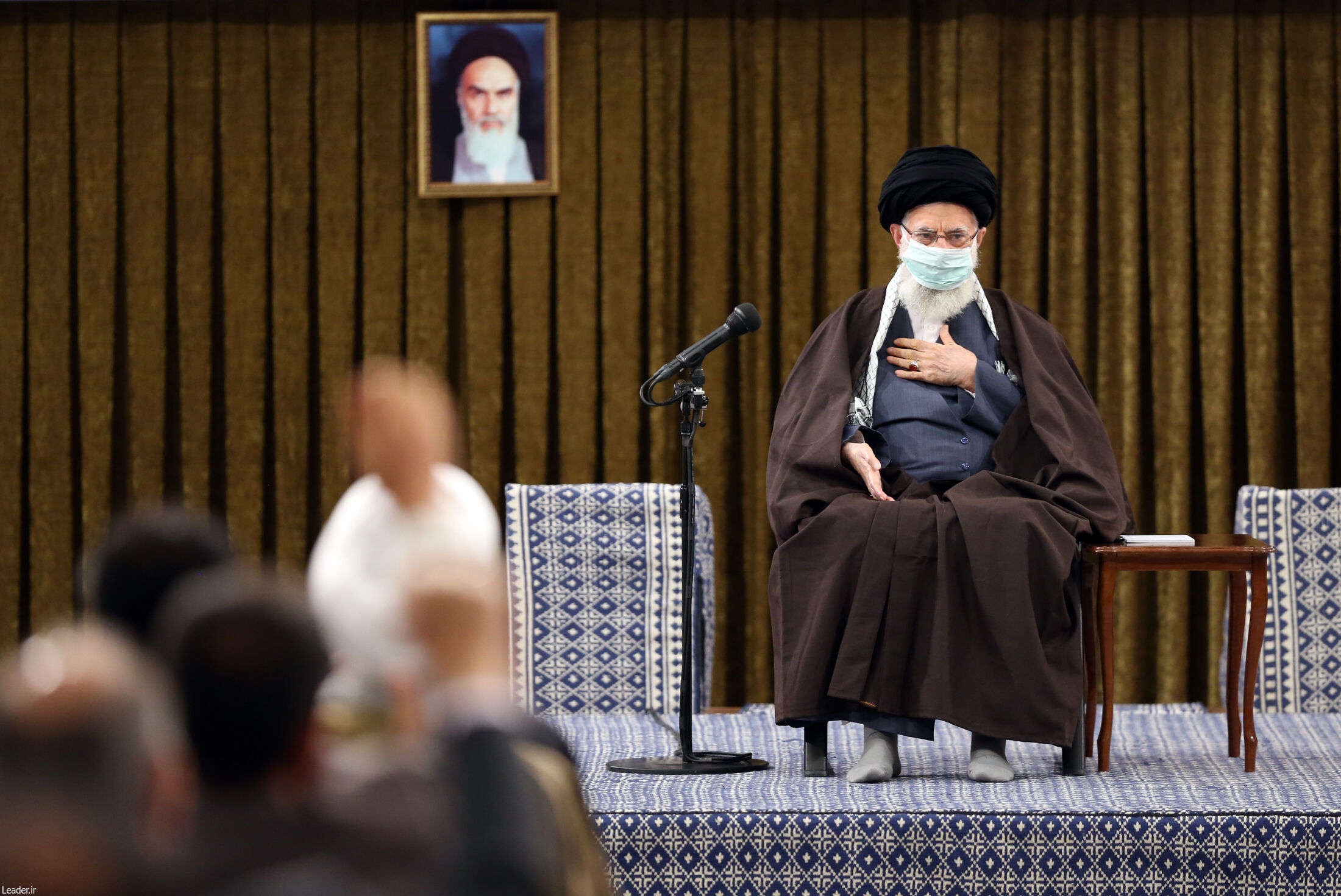 دیدار دست‌اندرکاران کنگره‌ شهدای ایلام با رهبر انقلاب