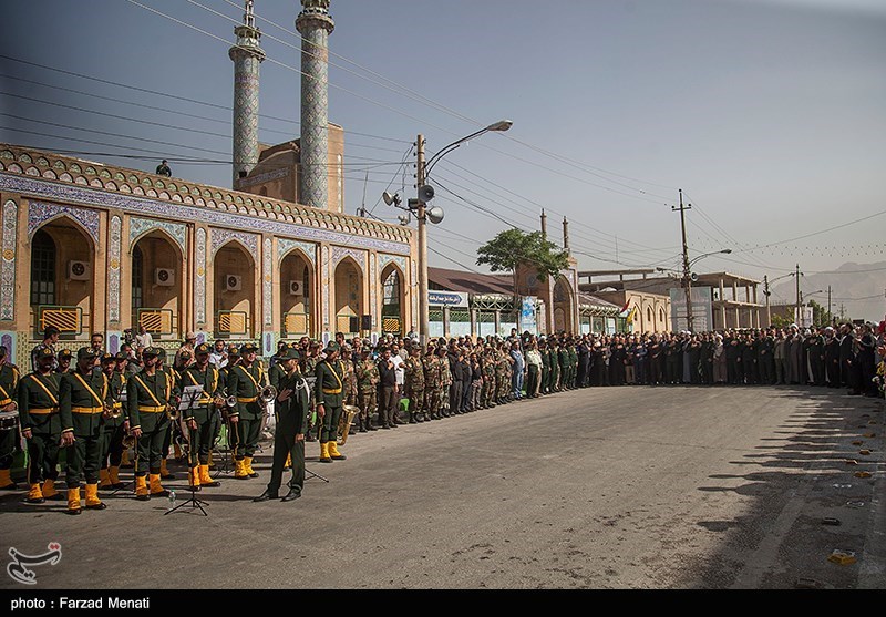 تشییع پیکر شهید مدافع امنیت در کرمانشاه