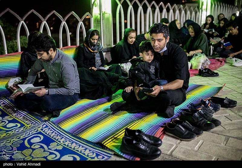  احیای شب قدر در امامزاده پنج تن لویزان