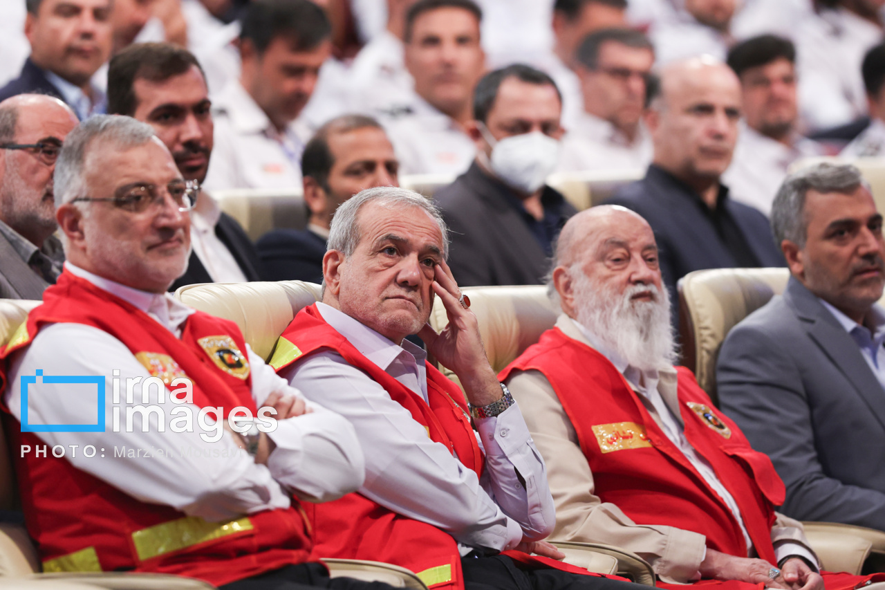 گرامیداشت روز آتش‌نشان