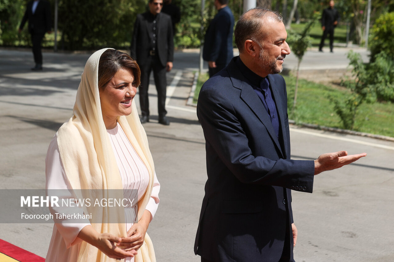 دیدار وزرای خارجه لیبی و ایران