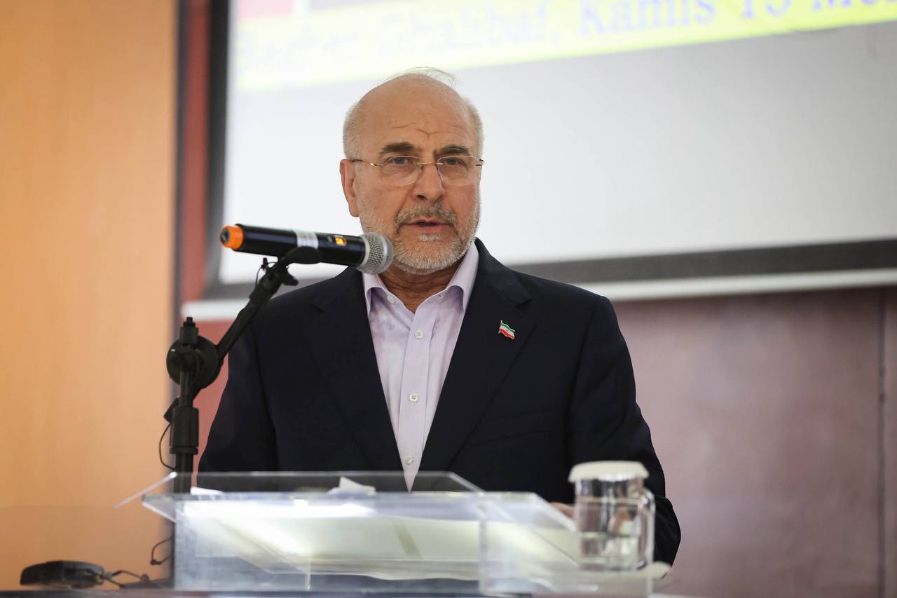 حضور قالیباف در جمع دانشجویان دانشگاه هدایةالله جاکارتا