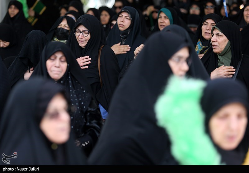 اجتماع صادقیون در فلکه دوم صادقیه