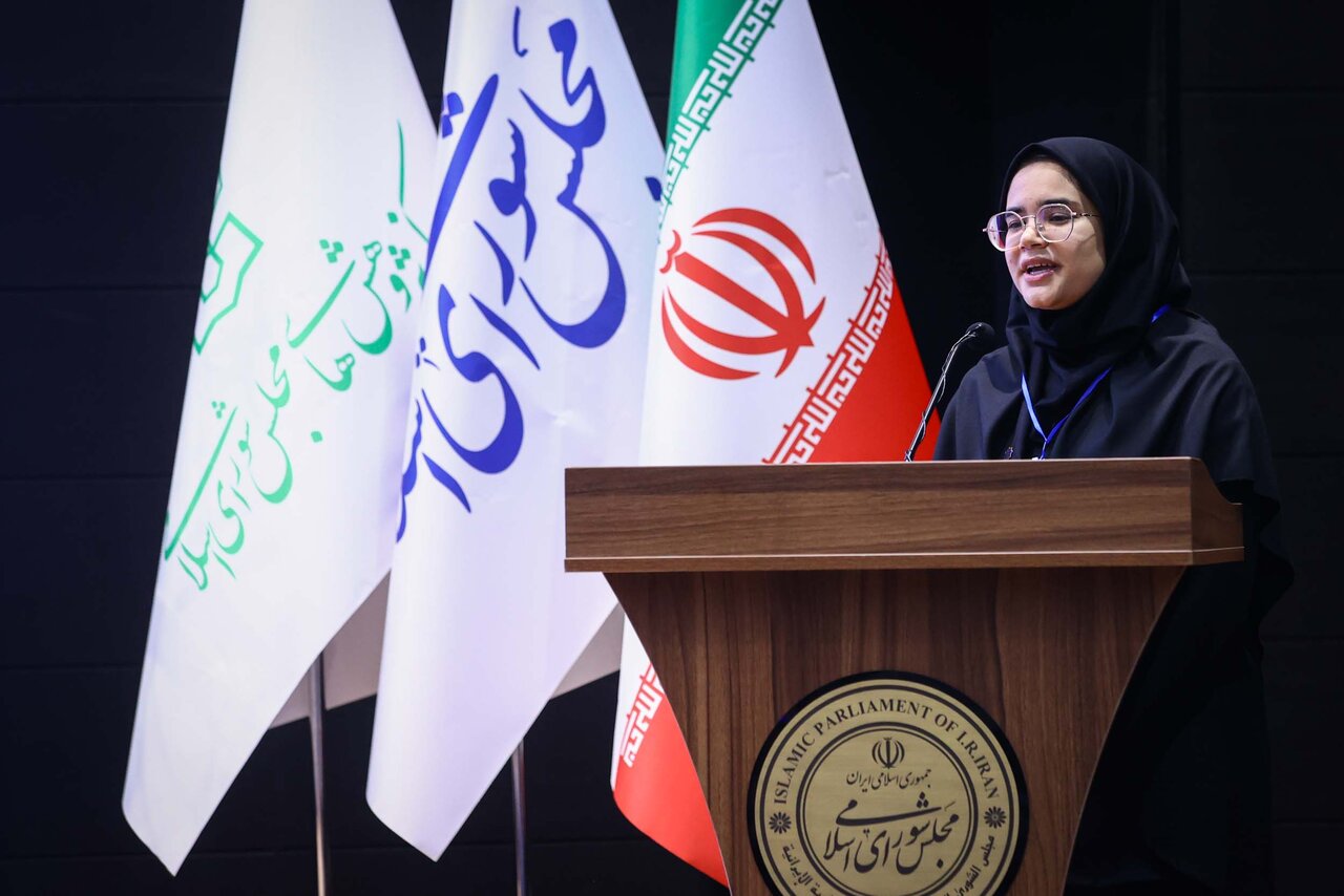 حضور قالیباف در اولین کارسوق حکمرانی داده‌محور