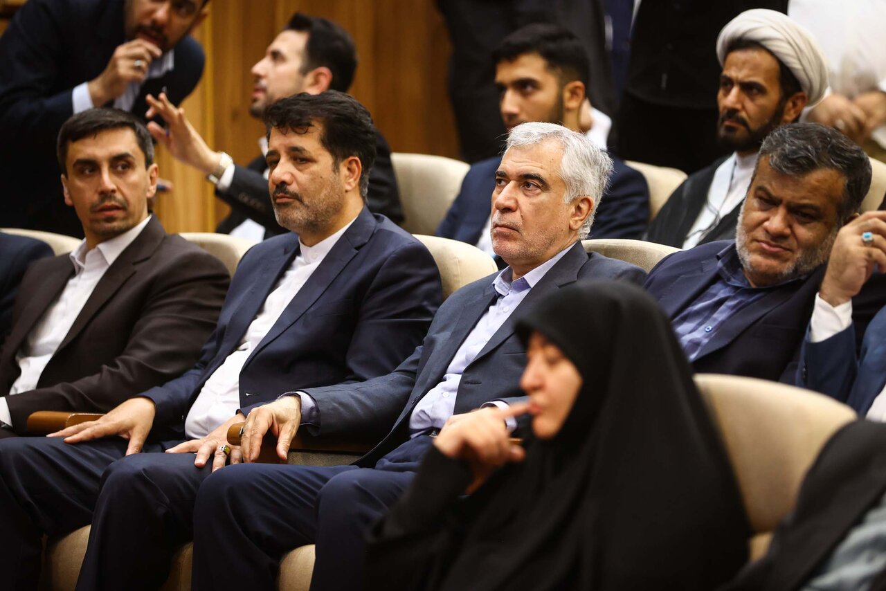 حضور قالیباف در اولین کارسوق حکمرانی داده‌محور