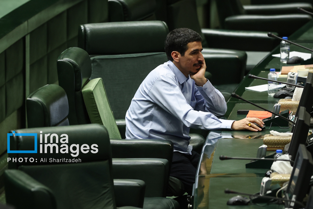 جلسه علنی مجلس 