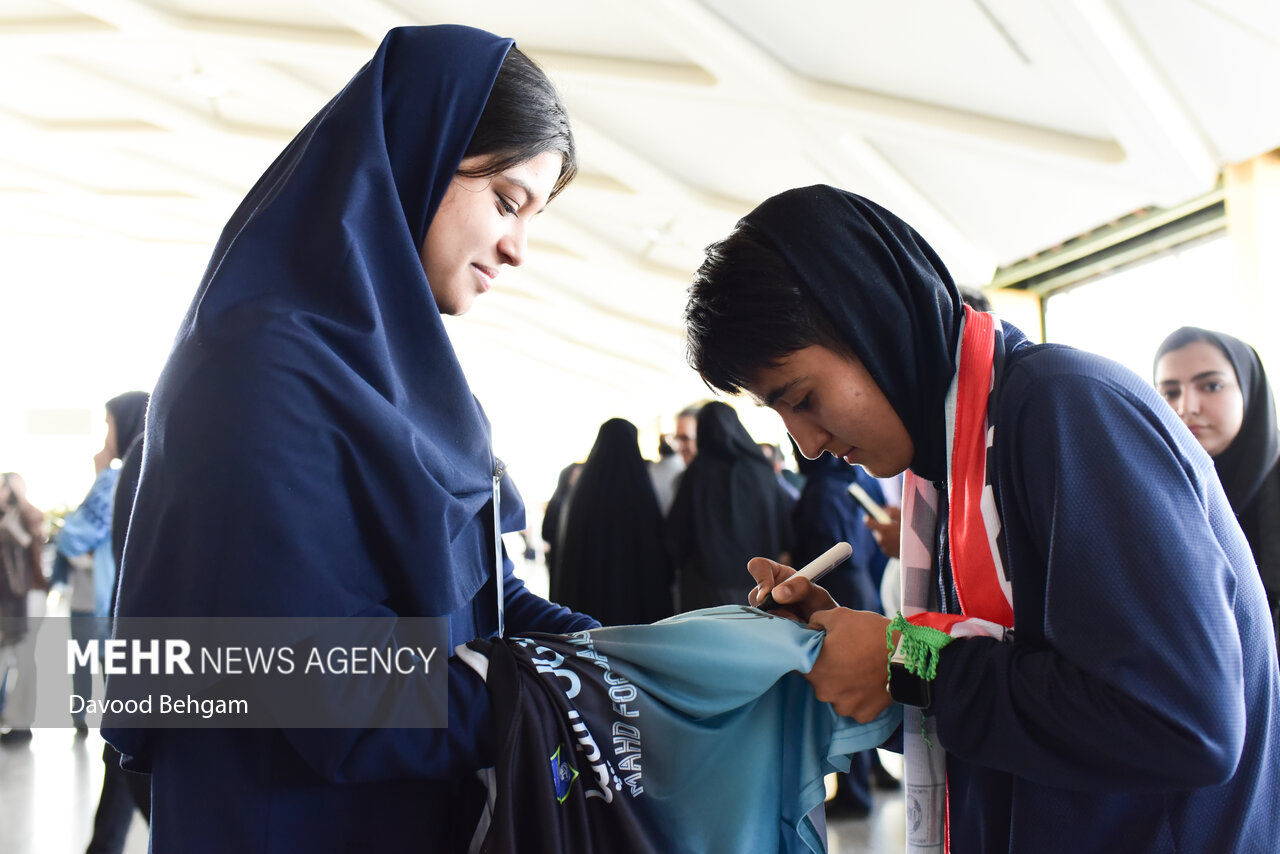 مراسم استقبال از تیم ملی فوتبال بانوان