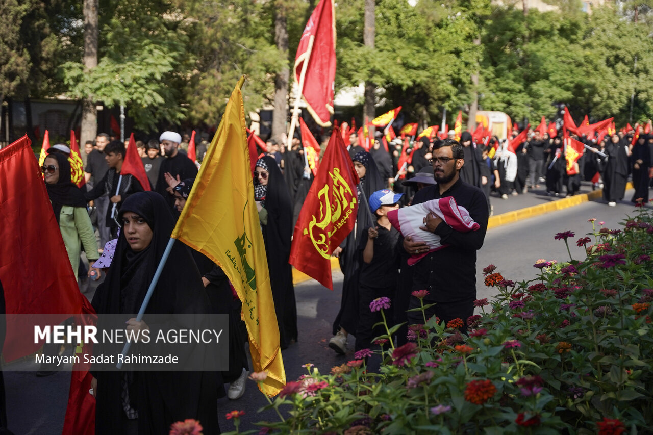 مراسم جاماندگان اربعین در استان‌ها