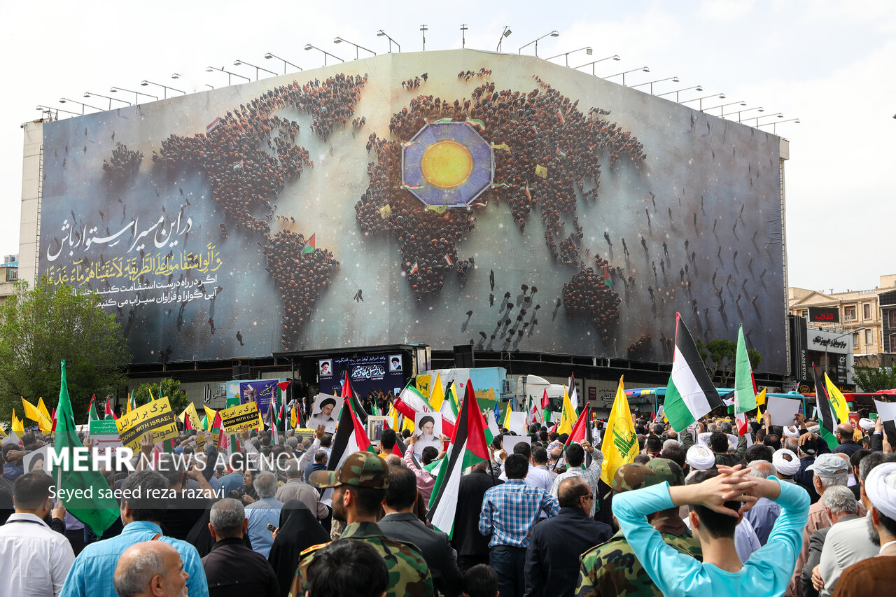 راهپیمایی علیه جنایات رژیم صهیونیستی پس از نماز جمعه در تهران