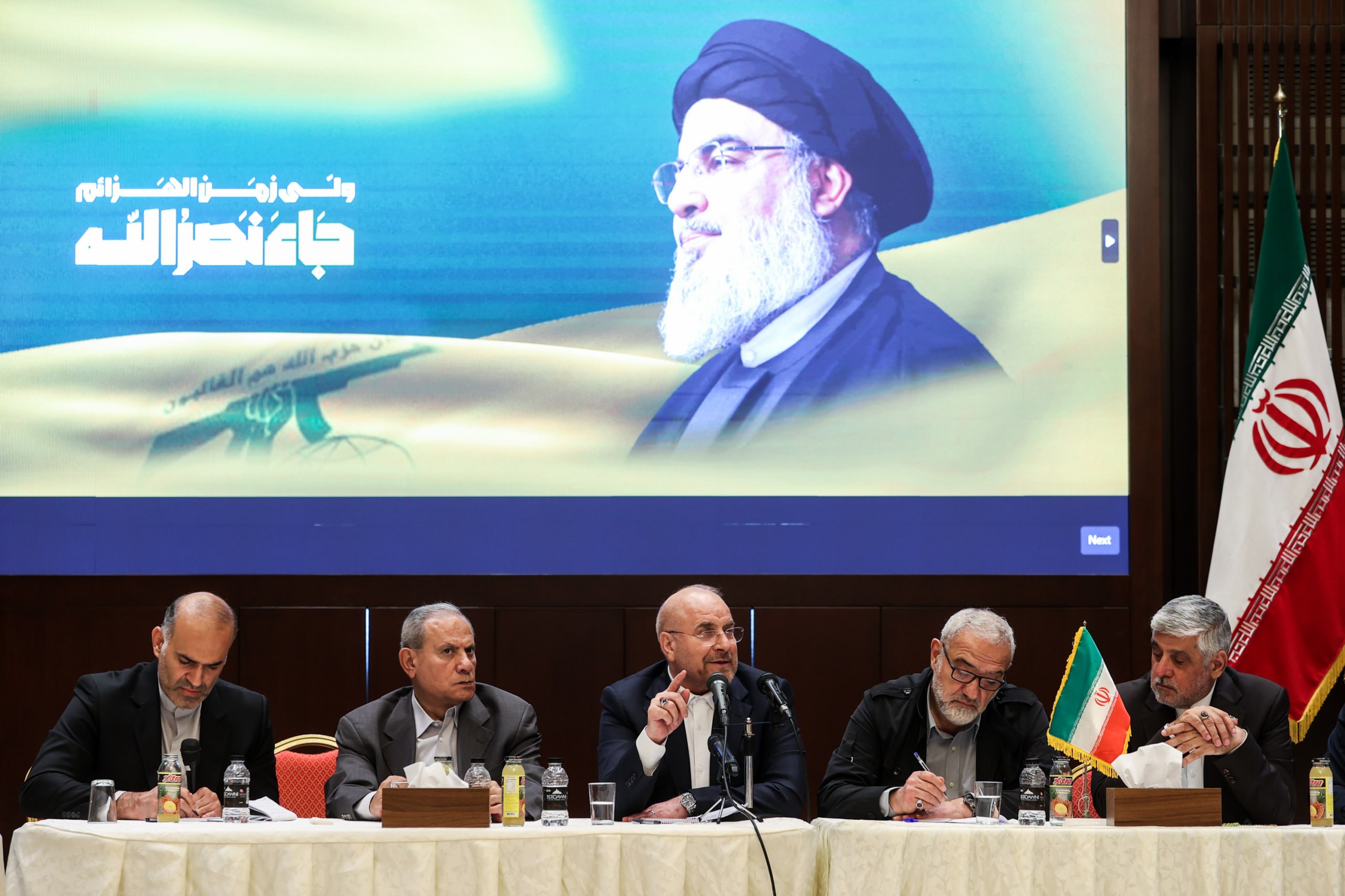 دیدار جمعی از فعالان سیاسی، احزاب و گروه‌های سیاسی مقاومت با قالیباف