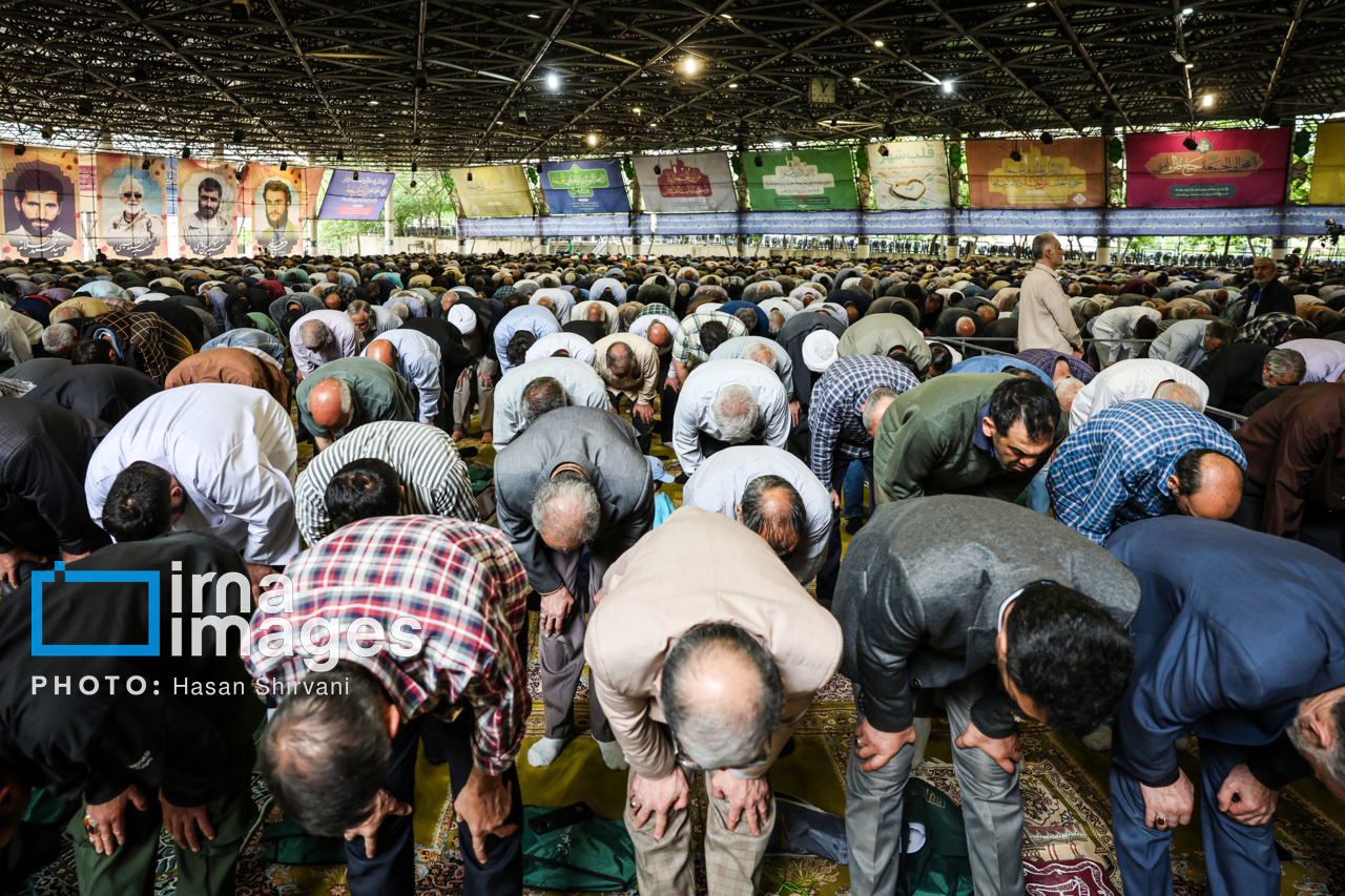 تصاویر نماز جمعه تهران ۵ اردیبهشت ۱۴۰۴