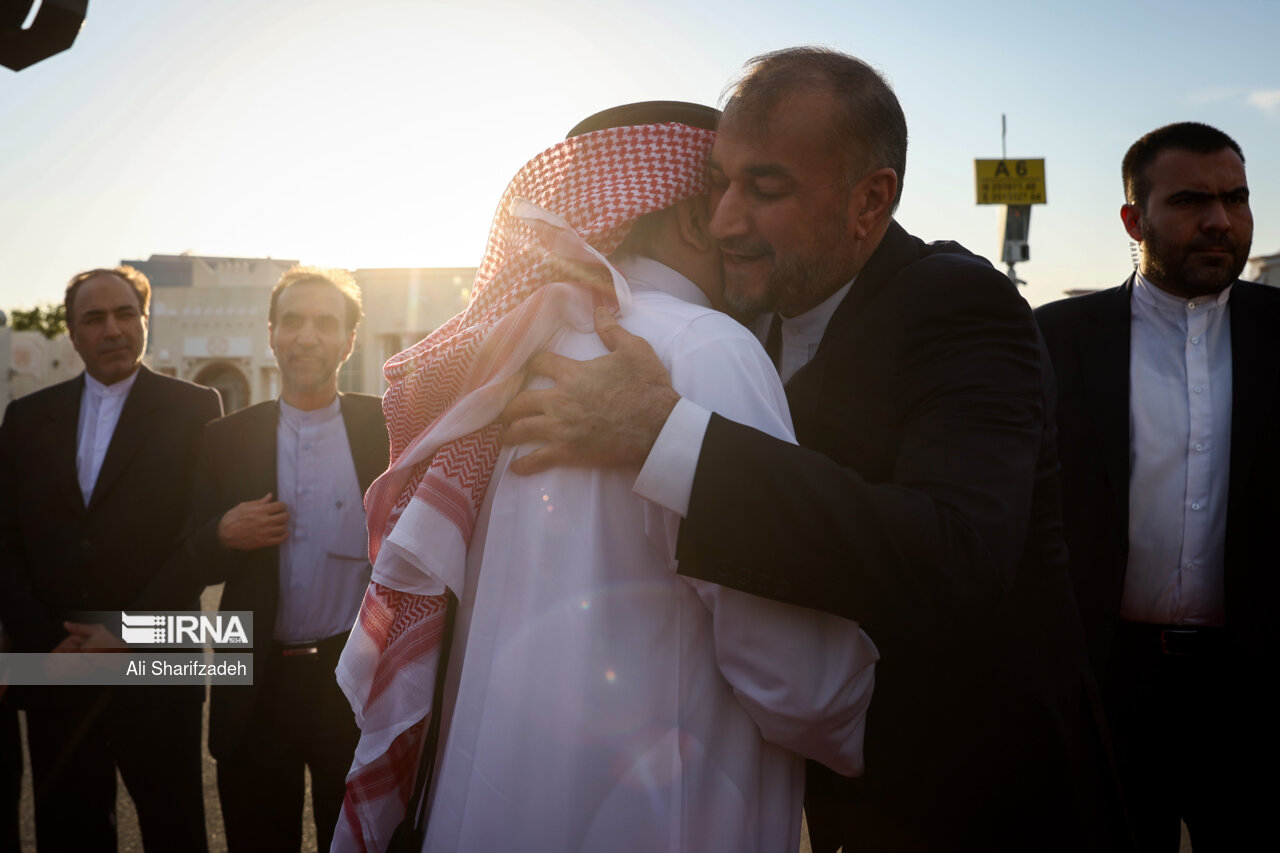 سفر وزیر امور خارجه به قطر