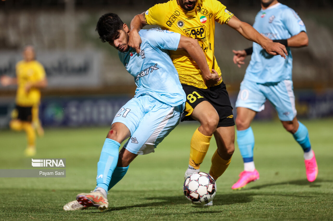 پیکان و سپاهان