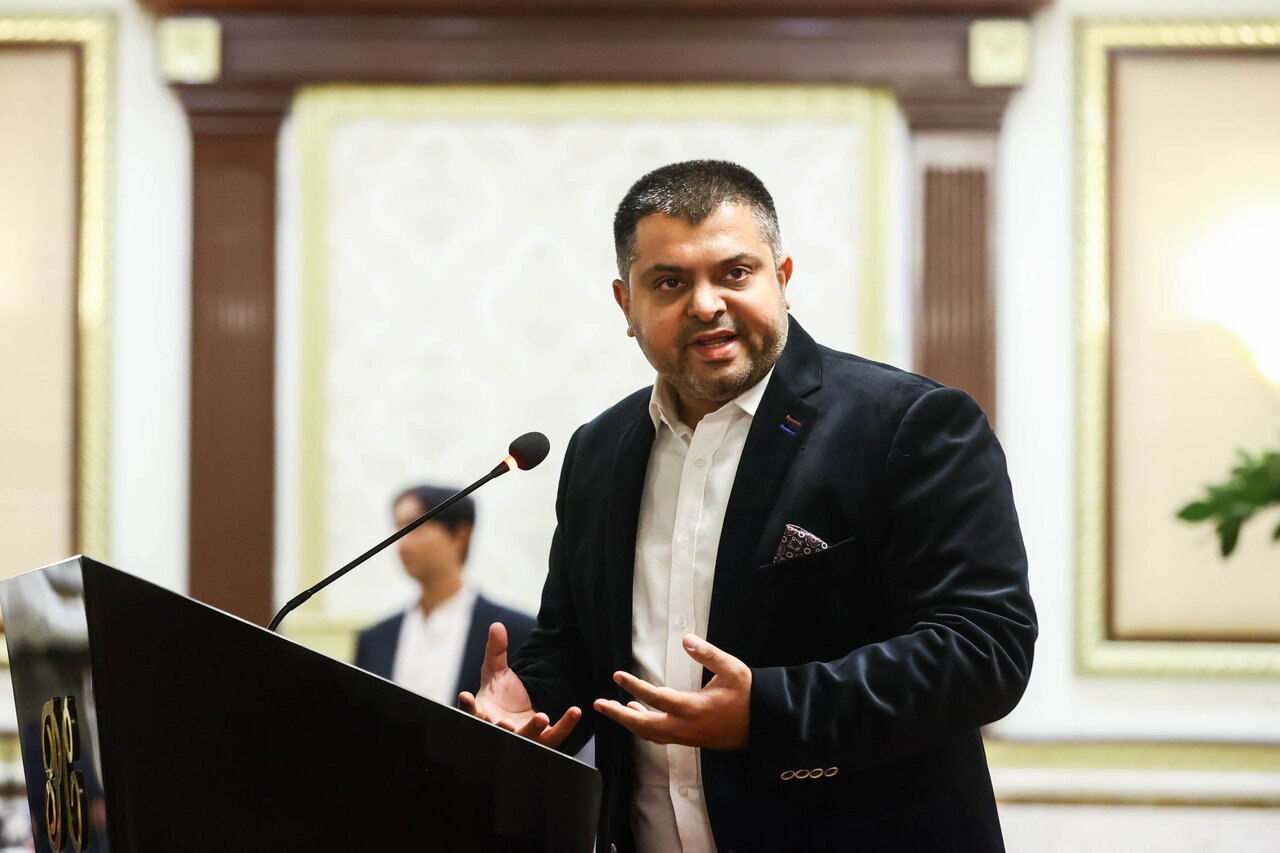 نشست قالیباف با فعالان اقتصادی پاکستان و ایران