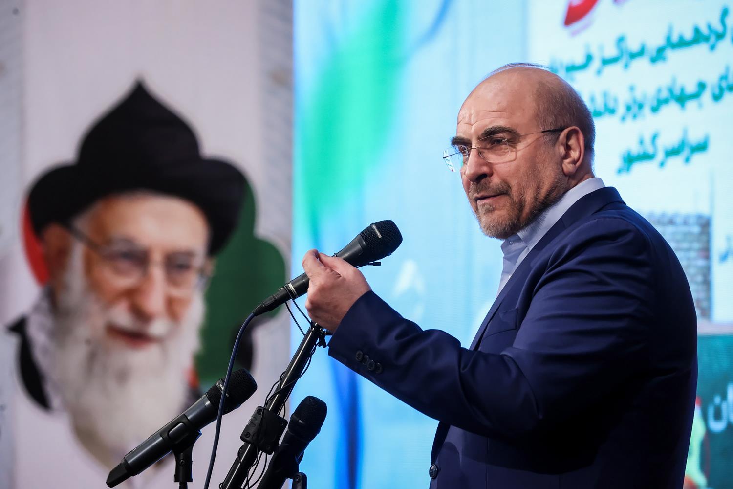 اولین گردهمایی گروه‌های جهادی برتر دانشگاهی با حضور قالیباف