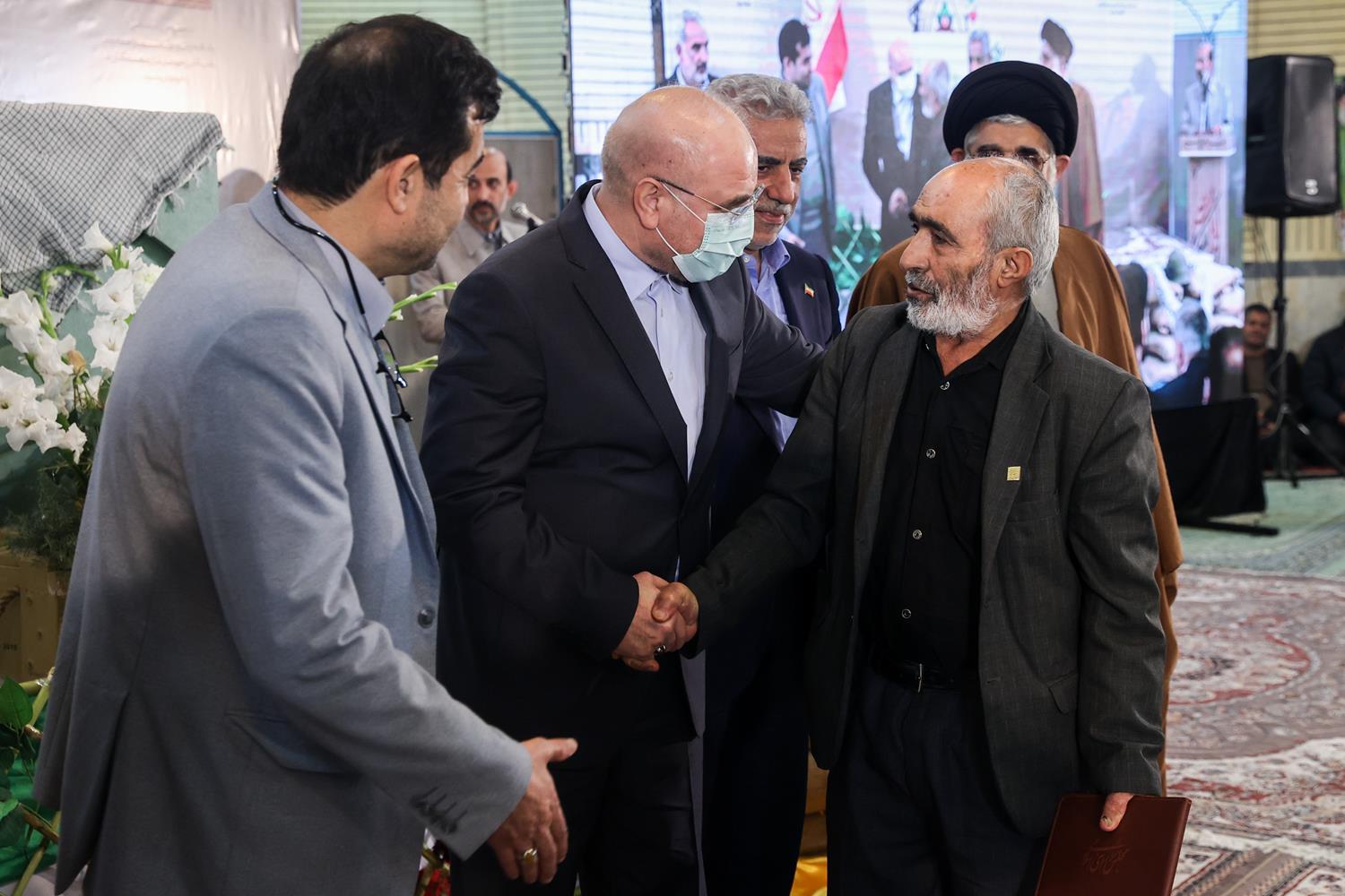 یادواره ۴۳۷ شهید والامقام بندرانزلی با حضور قالیباف