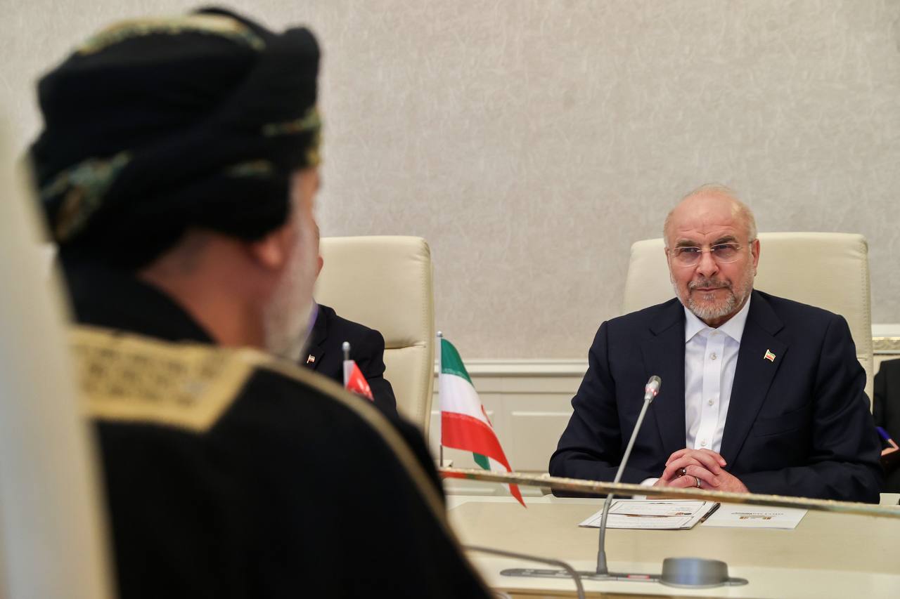 دیدار رئیس مجلس عمان با قالیباف در باکو - آذربایجان